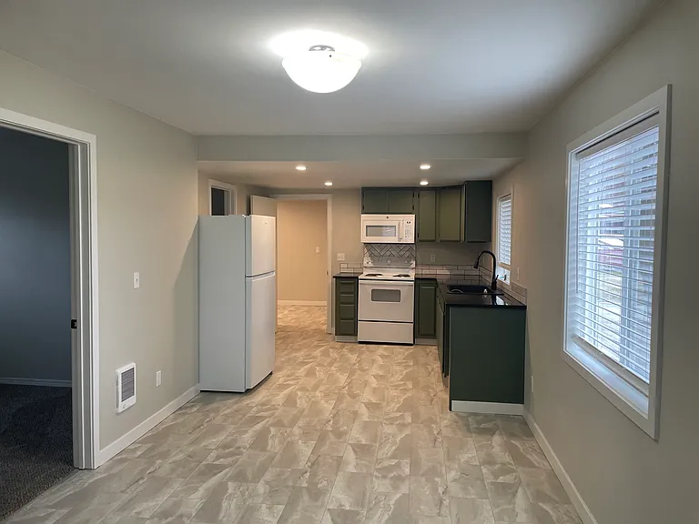 18217 E Sprague Ave — Photo 5