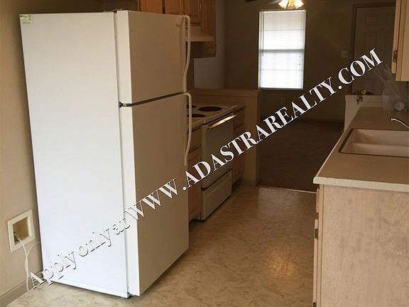 2nd image of 1815 1st St