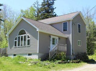 33 Norumbega Dr, Stockton Springs, ME 04981