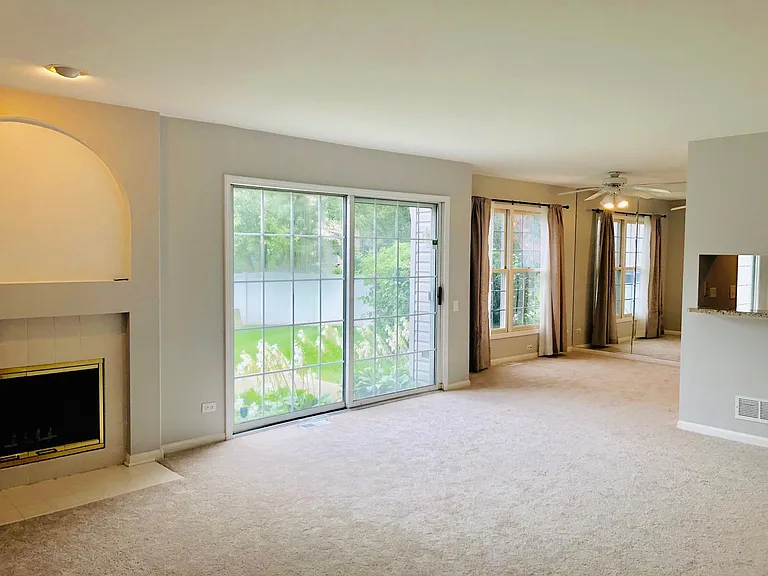 503 Orleans Ave — Photo 6