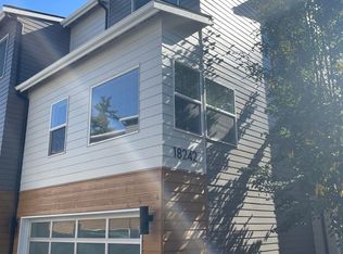 18242 73rd Ave NE #104, Kenmore, WA 98028