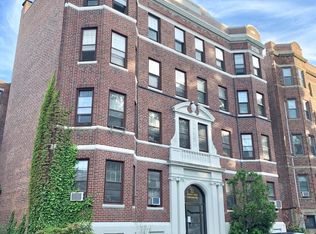 22 Orkney Rd APT 32, Brighton, MA 02135