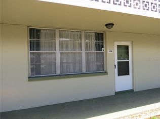 4705 1st St NE APT 128, Saint Petersburg, FL 33703