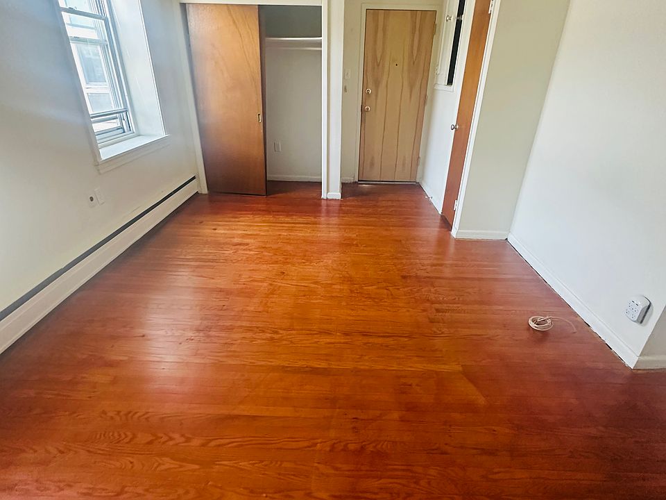 1st image of 8006 Frankford Ave APT 1