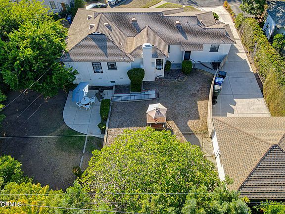 3rd image of 2772 McNally Ave