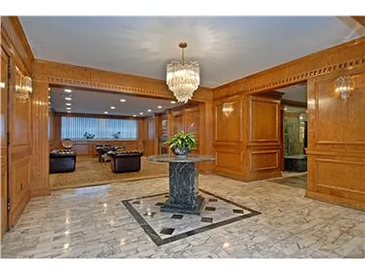 Sold by Douglas Elliman | media 20