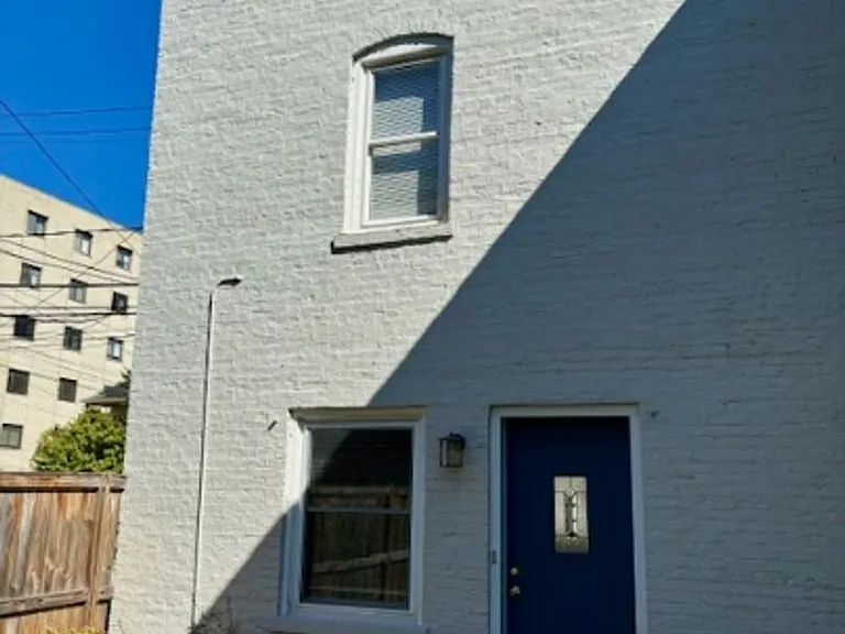 240 Marengo Avenue — Photo 14