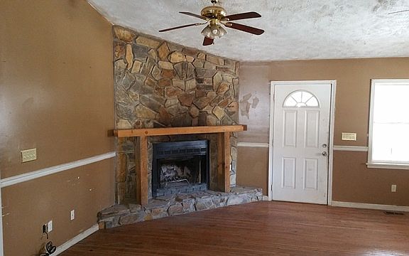 5th image of 168 Saint Christopher Ln