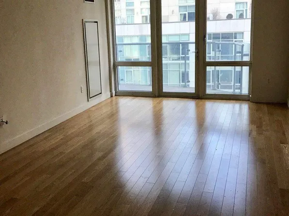 555 West 59th Street image 2 of 5