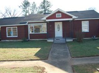 501 65th St, Fairfield, AL 35064