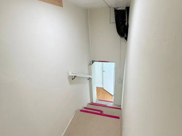 1062 60th St, Oakland, CA 94608