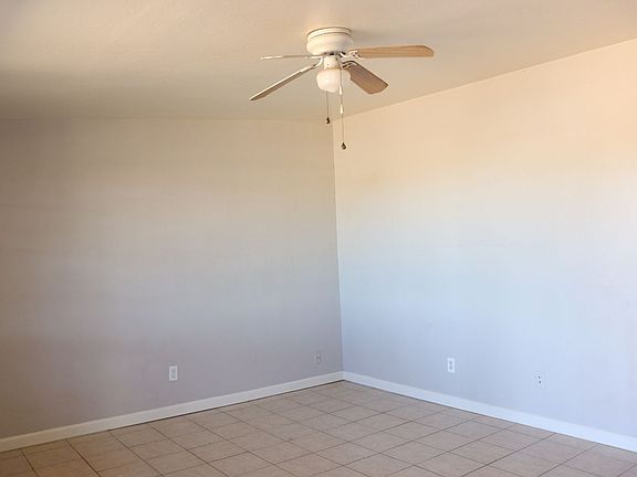 4th image of 1052 S Chaparral Cir #7