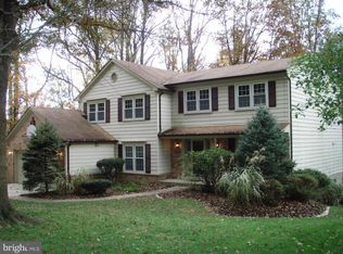 3716 Merrimac Trl, Annandale, VA 22003