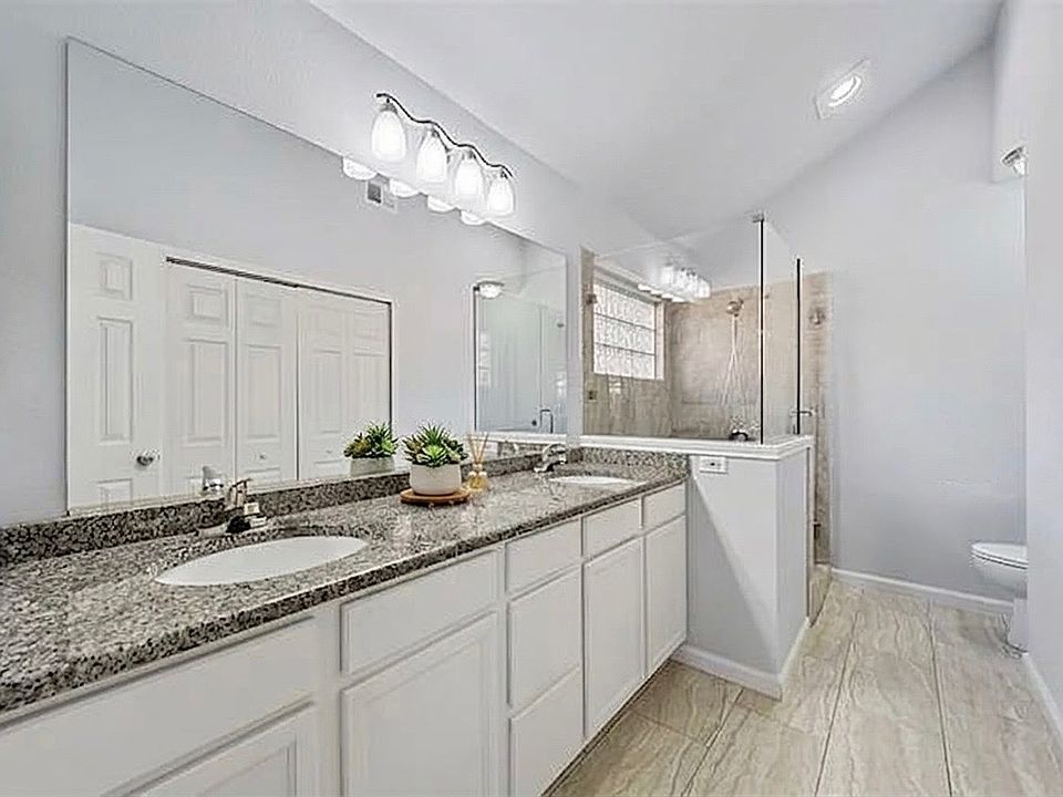 Primary bath en suite features oversized walk in shower, bidet, walk in closet etc.