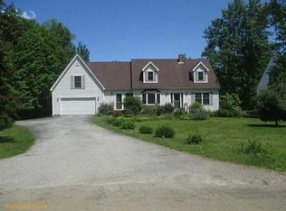 16 Birch St, Belfast, ME 04915