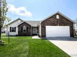 127 Mesa Dr, Waynesville, MO 65583