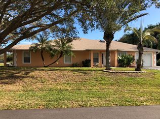 381 Harp Ter, Sebastian, FL 32958