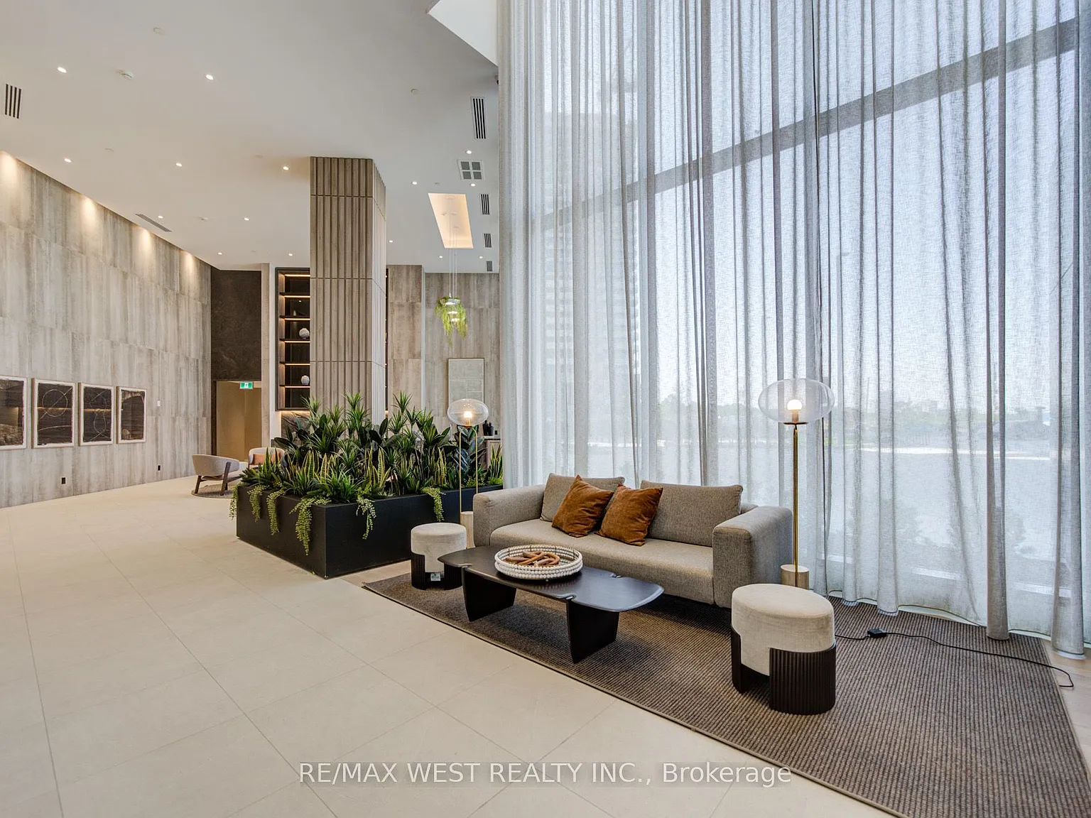 2 bed, $2,750 — Photo 3