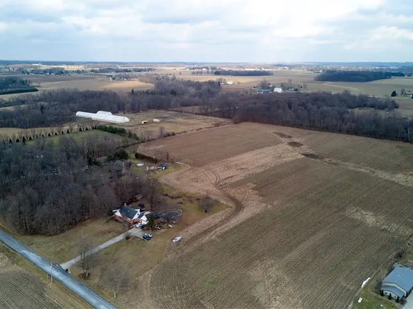 Lee Rd, Seville, OH 44273