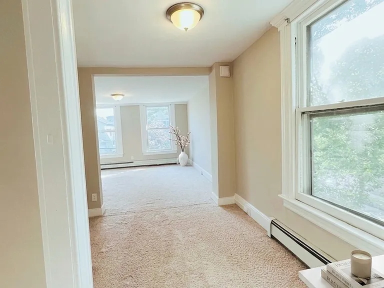 33 Elmwood Ave #2 — Photo 5