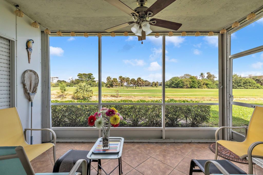 3001 S Palm Aire Drive #105, photo 2