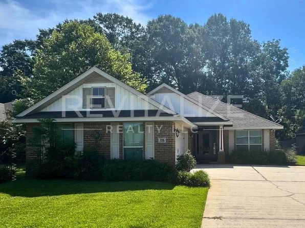 306 Blackfriars St, Fairhope, AL 36532