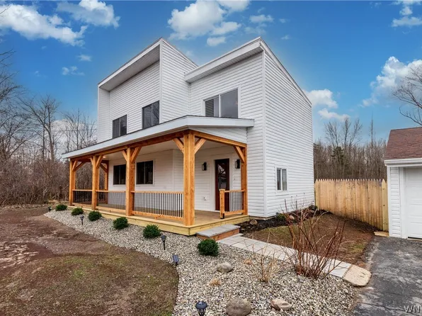 789 Lake St, Angola, NY 14006