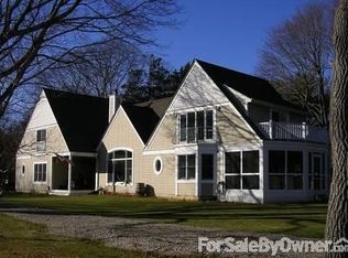 1575 Minnehaha Blvd, Southold, NY 11971
