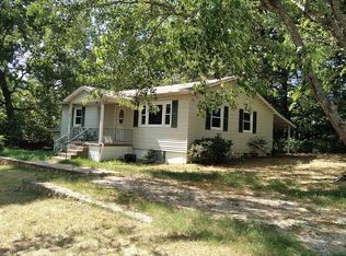 208 E Houser Ave, Gassville, AR 72635
