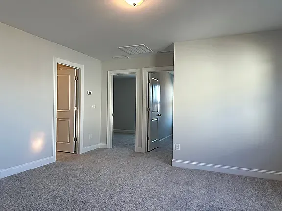 529 Eversden Dr — Photo 28