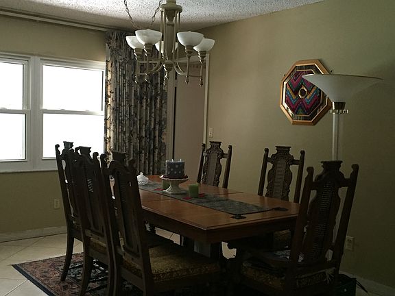 5th image of 4522 Malik Cres