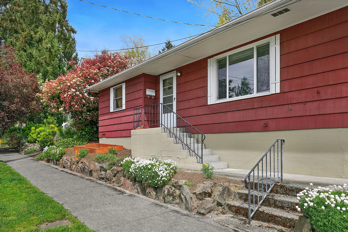 Building Photo - 7006 7th Ave NW