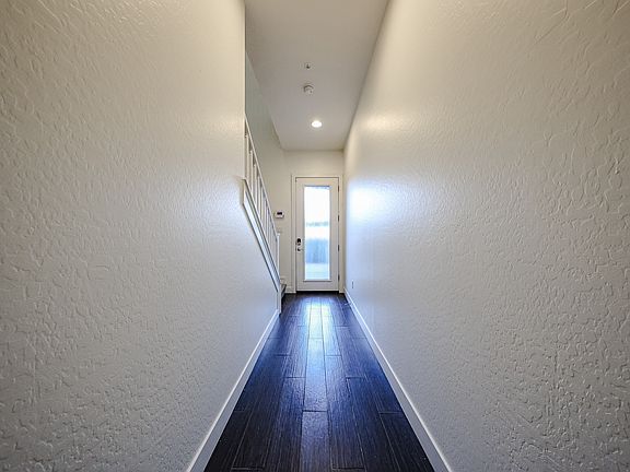 4th image of 6565 E Thomas Rd Unit 1140