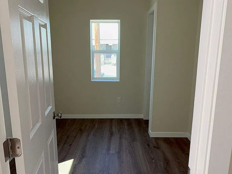310 S Park St #3 — Photo 9