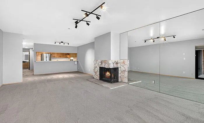 1140 Alki Ave SW #204 — Photo 21