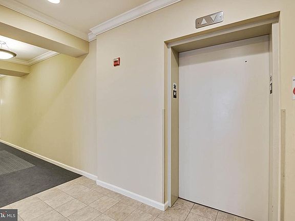 Elevator building