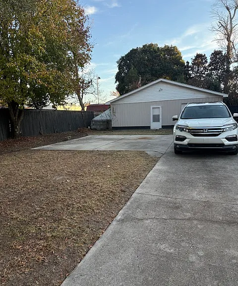 822 Crawford Ave — Photo 31
