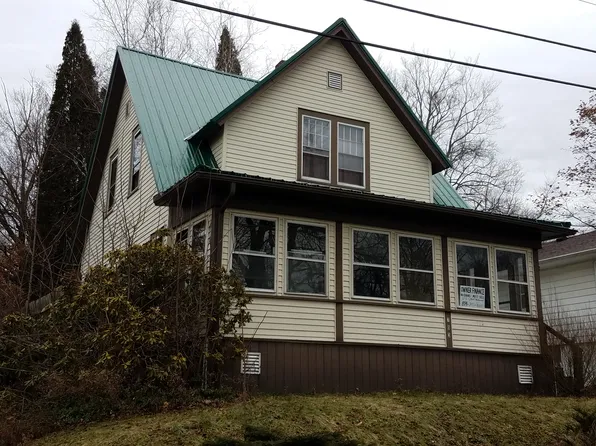 703 Brawley Ave, Meadville, PA 16335