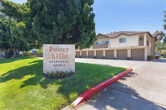 13635 Cynthia Ln Poway CA-Poway Hills Apartment Homes Monument Driveway