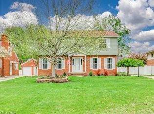 2401 Grant Ave, Cuyahoga Falls, OH 44223
