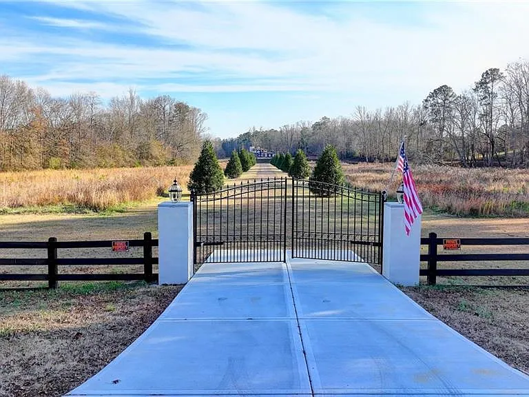 1540 Lipscomb Rd — Photo 100