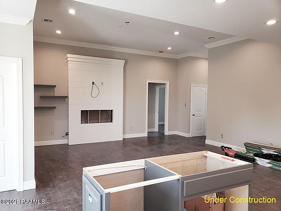 5th image of 108 Tara Oak Dr