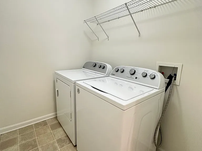 5745 Sterling Ct — Photo 30