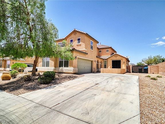 3rd image of 5909 Addy Ln