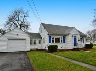 306 Hunt Ave, Warwick, RI 02886