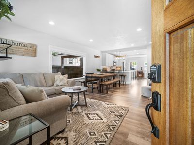 310 E Wallace Ave, Coeur D Alene, ID, 83814