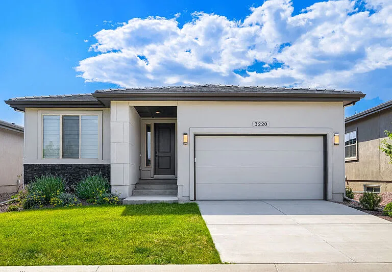3220 Virga Loop — Photo 2