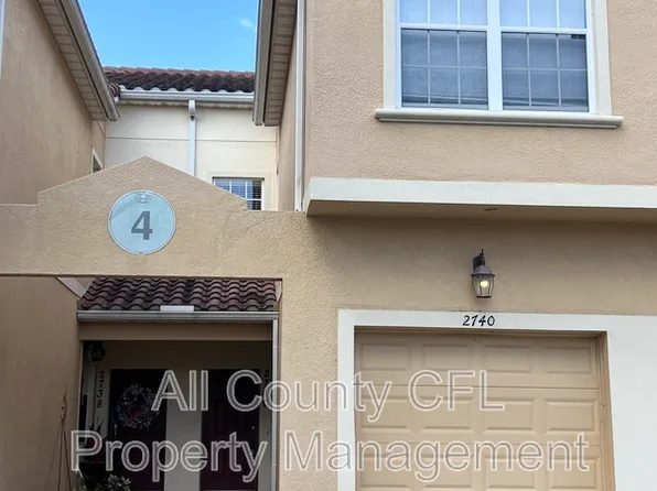 2740 Oakwater Dr, Kissimmee, FL 34747