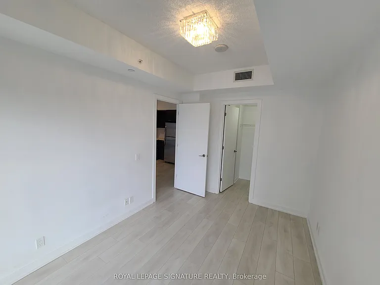 2220 Lake Shore Blvd W #3203 — Photo 9