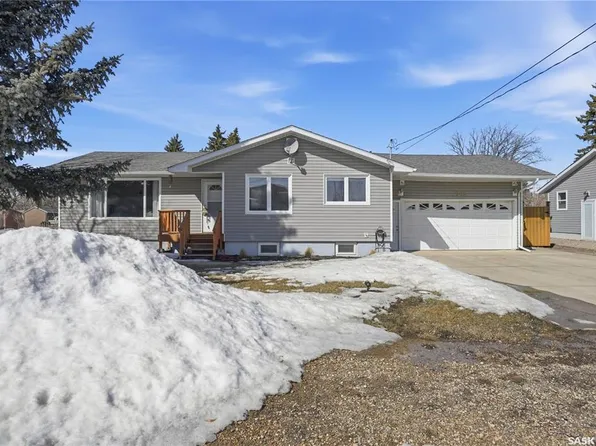 1005 Water STREET, Indian Head, SK S0G 2K0